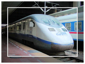 有駕駛室的軟座車(拖卡) 有駕駛室的軟座車(拖卡)